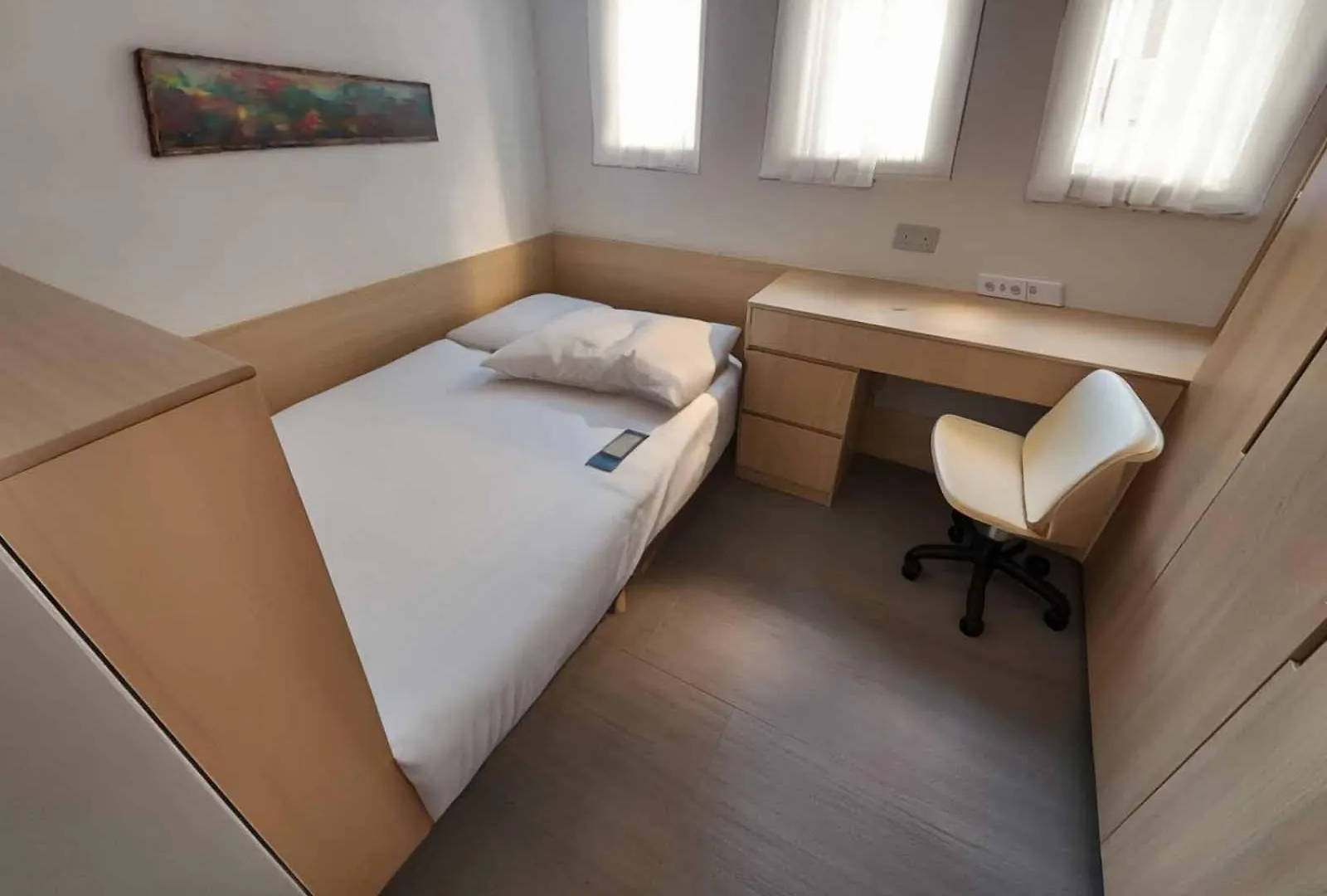 Inn Pillows Coliving Hong Kong